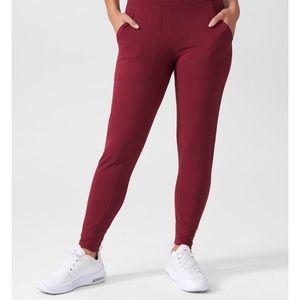 Cooper jogger pants in maroon